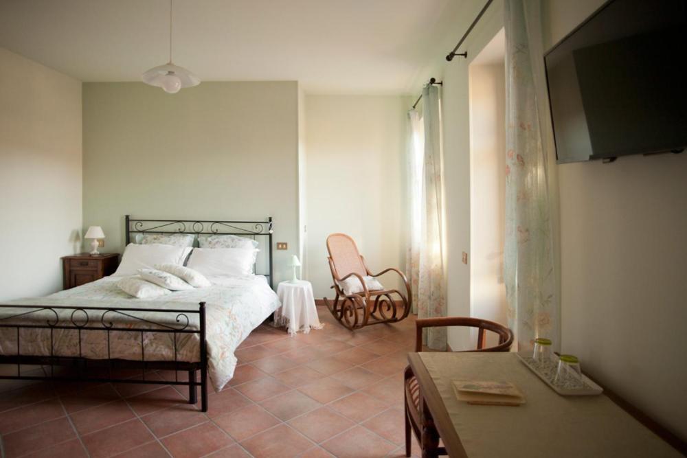 Il Germano Reale Bed and Breakfast Alba  Eksteriør billede